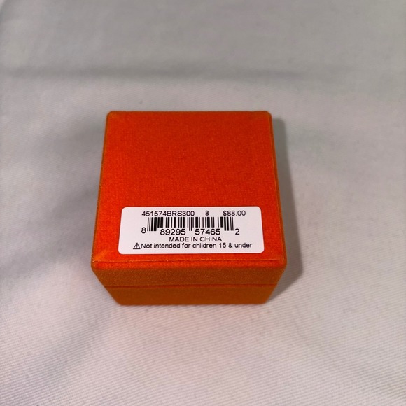 Kurt Geiger London Gold Tone Eagle Head Ring Emerald Eye Rhinestone size 8 - Picture 6 of 6